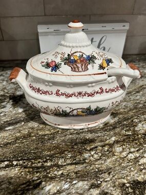 Fruit Basket Pattern Covered Soup Tureen - White Ceramic